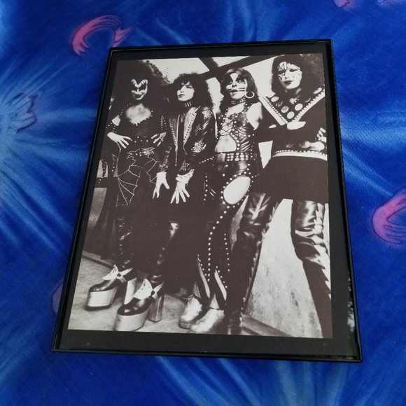 1970s KISS Band Ace Frehley Gene Simmons Paul Stanley Peter Criss Guitar Studio - Picture 7 of 7